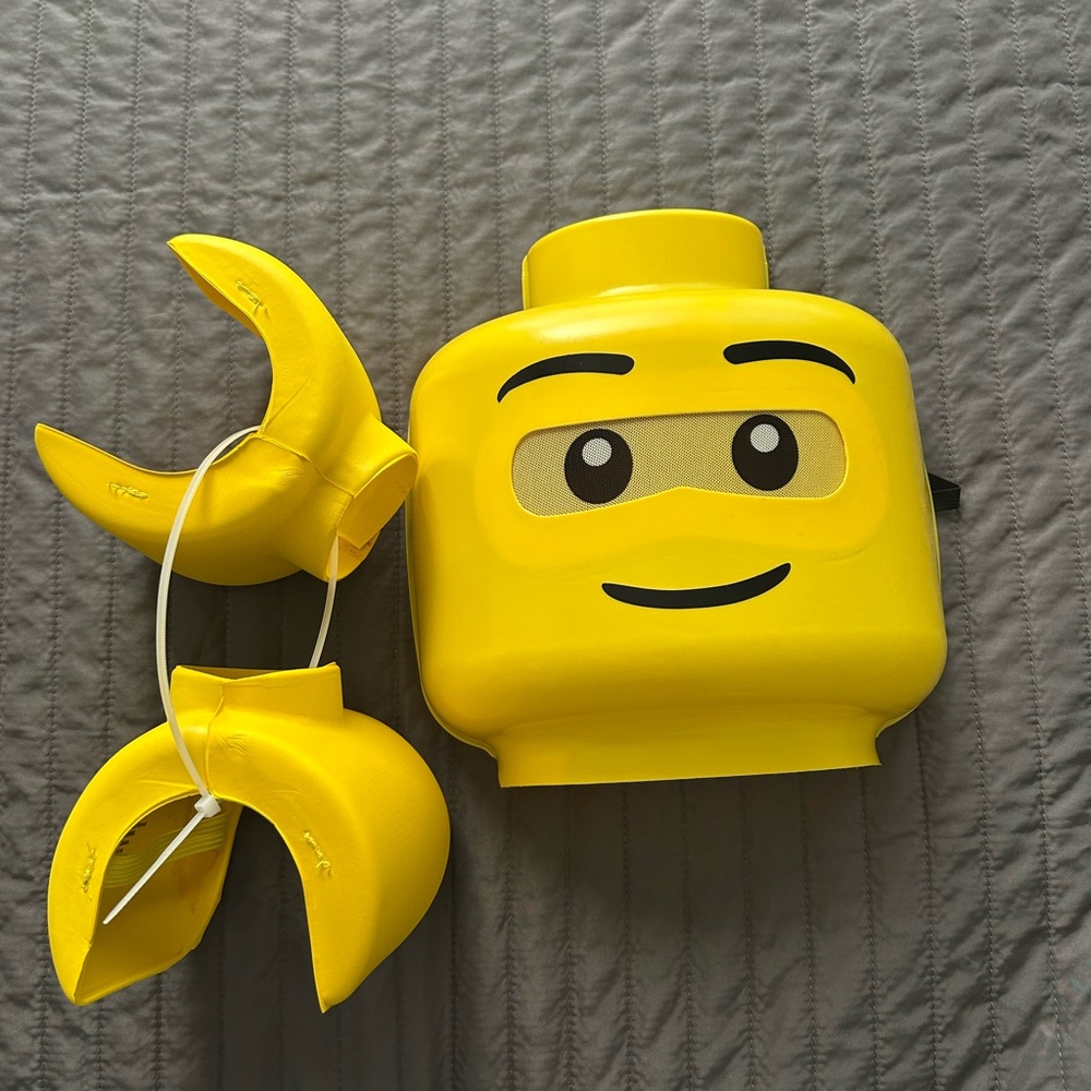 LEGO kids Costume Mask and Hands